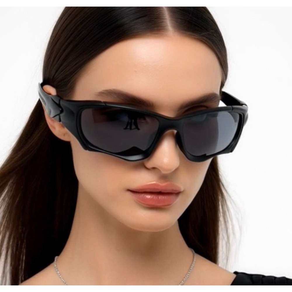 Black Polarized Sport Sunglasses UV Protection for Women Activewer Lentes Gafas